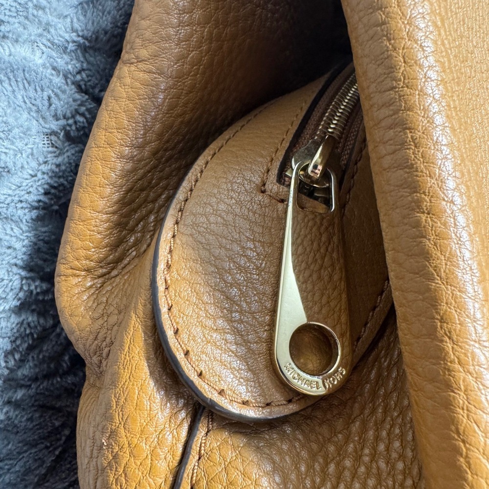 Michael Kors Luggage Brown Pebbled Leather Triple Compartment Shoulder Bag Tote - Picture 5 of 7